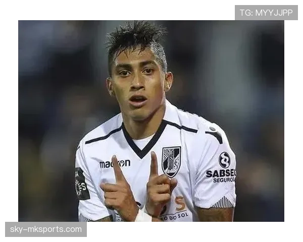 拉菲尼亚:葡超首秀开启欧洲生涯