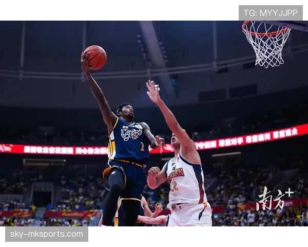 斯托贾科维奇凭借高效三分投射拉开球队进攻空间明显优于同时代射手