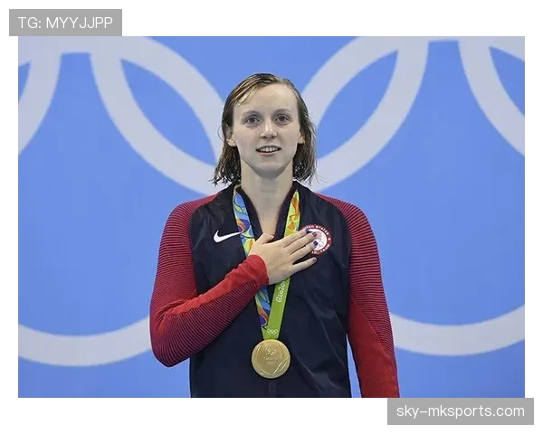 凯蒂·莱德基衣橱里的毛巾比我一个月房租还贵